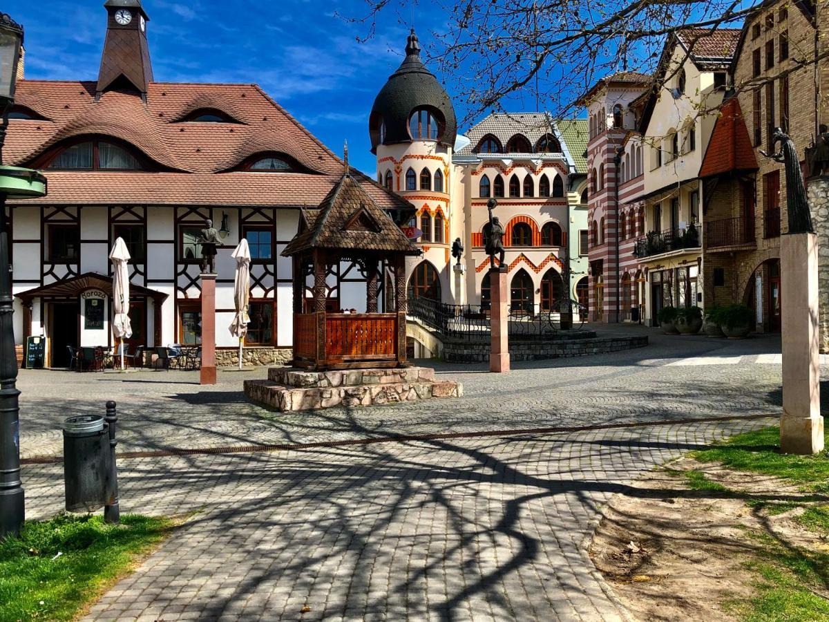 Apartman Lara Комарно Экстерьер фото